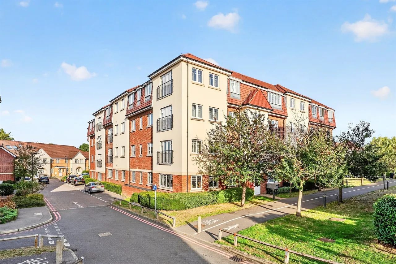Schoolgate Drive, Morden, SM4, photo 14