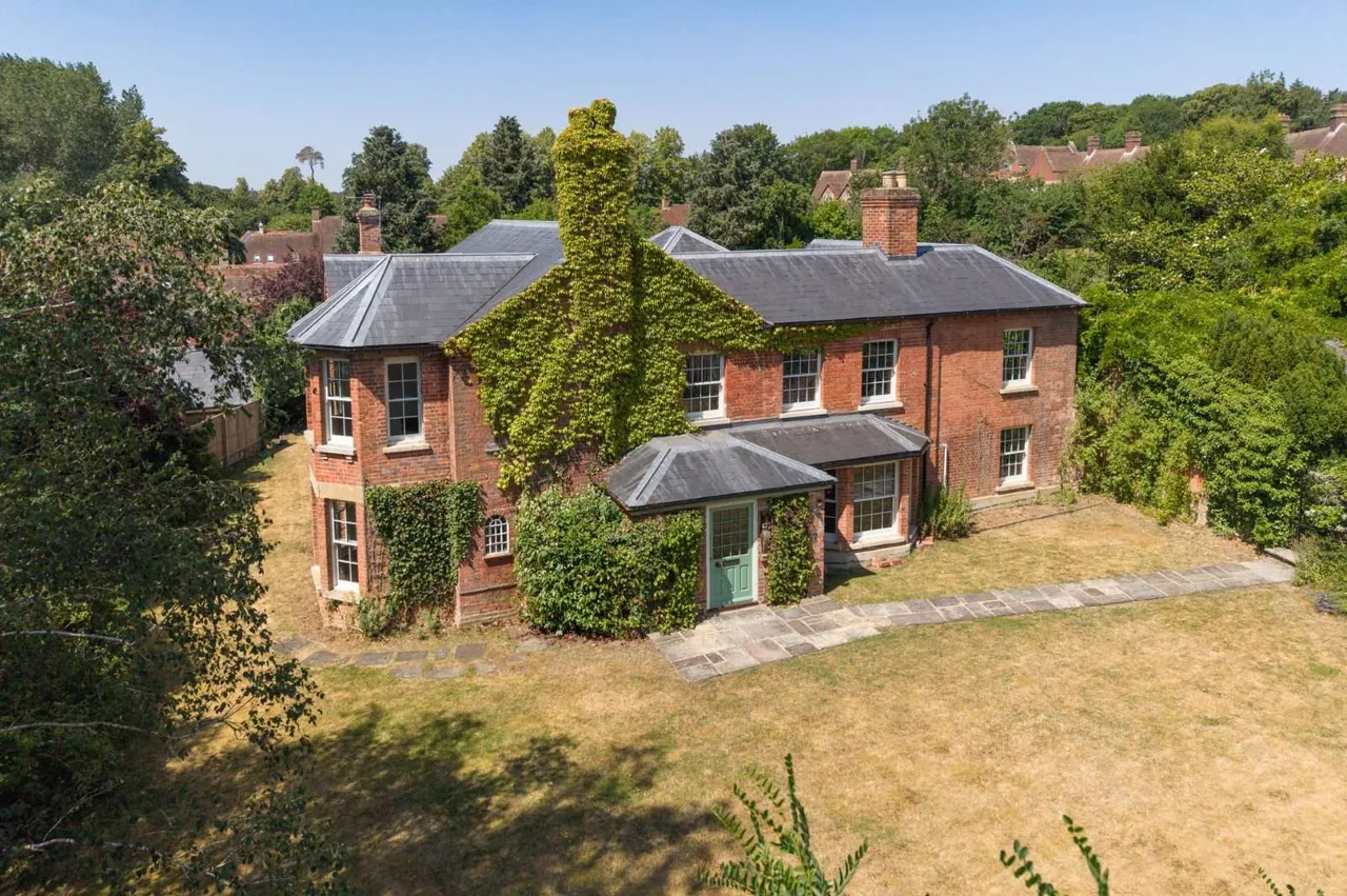 5 bed house for sale — Castle Lane, Donnington, Newbury, Berkshire, RG14 2LD