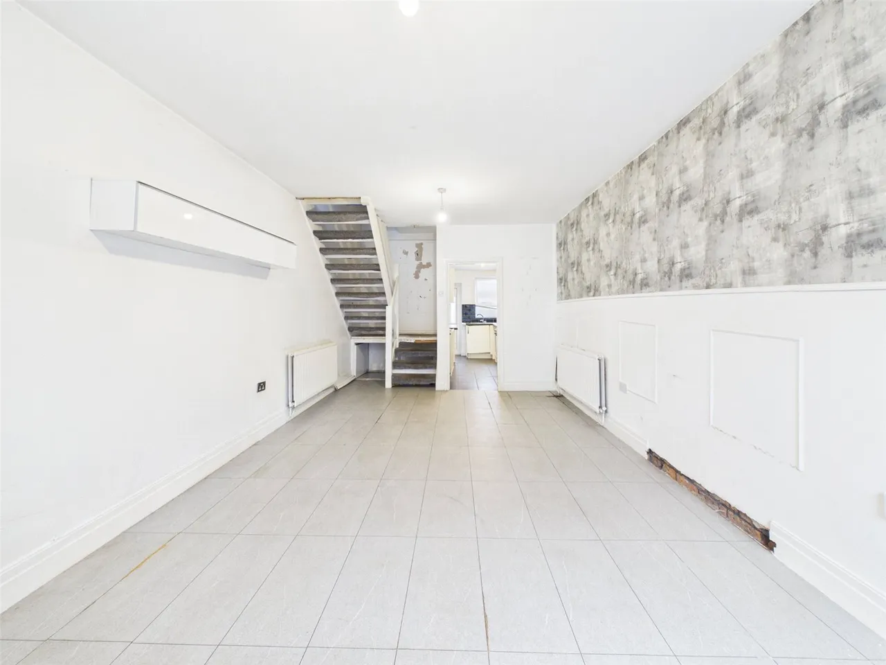 Thornfield Street, Salford, M5, photo 2