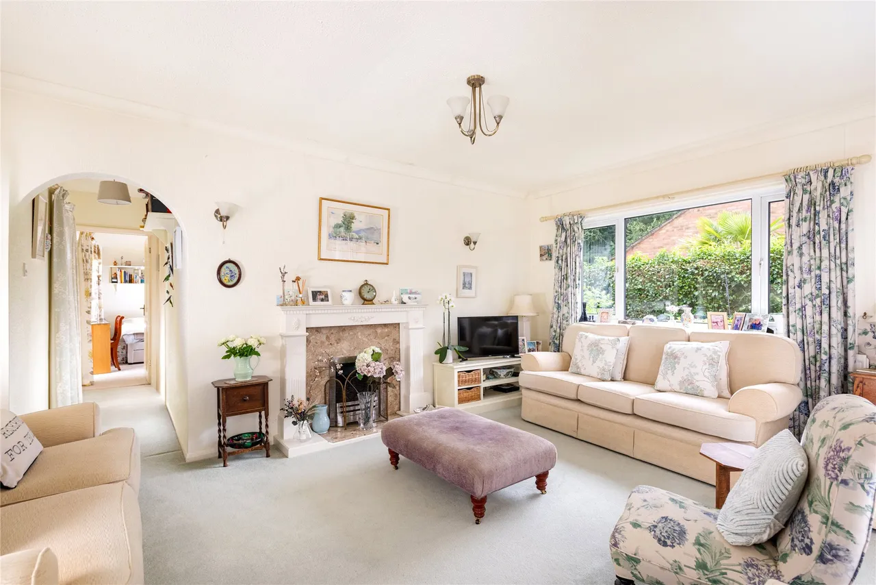 Station Terrace, Buckingham, MK18, photo 4