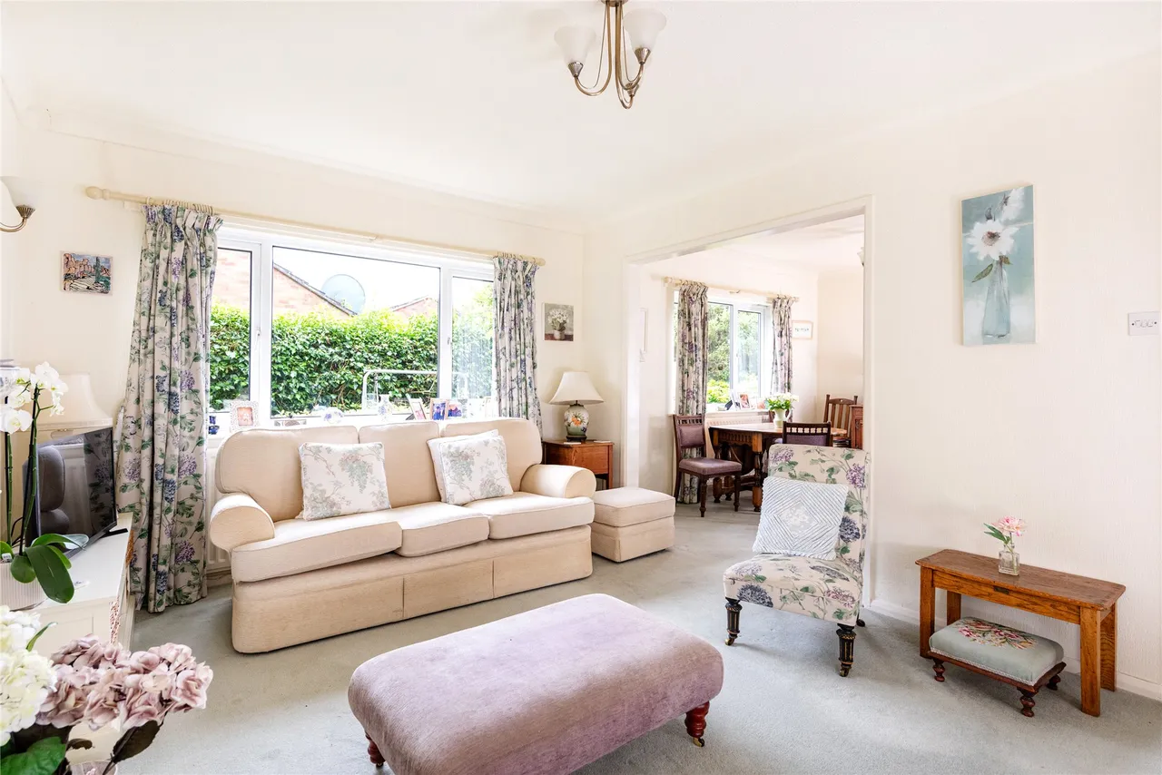 Station Terrace, Buckingham, MK18, photo 10