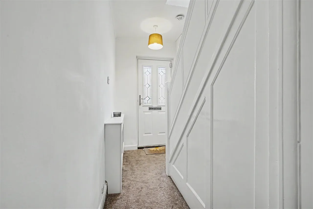 West Crescent, Beeston Rylands, NG9, photo 4