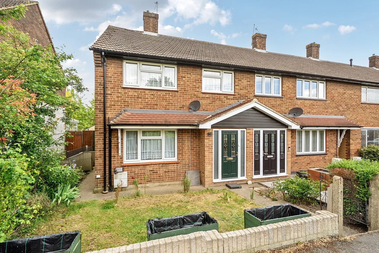 3 bed house for sale — Morgan Drive, Kent, DA9