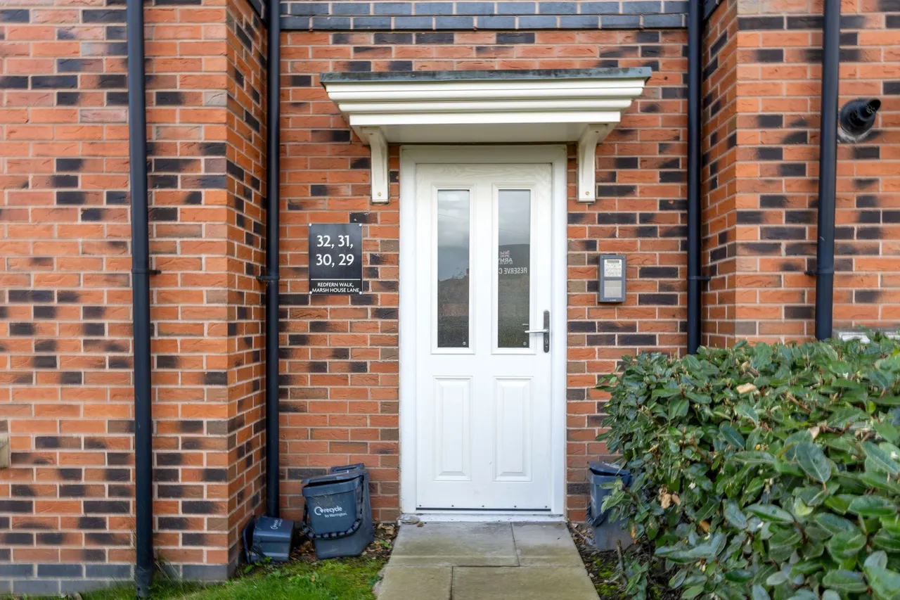 Redfern Walk, Marsh House Lane, Warrington, WA2 7EF, photo 4
