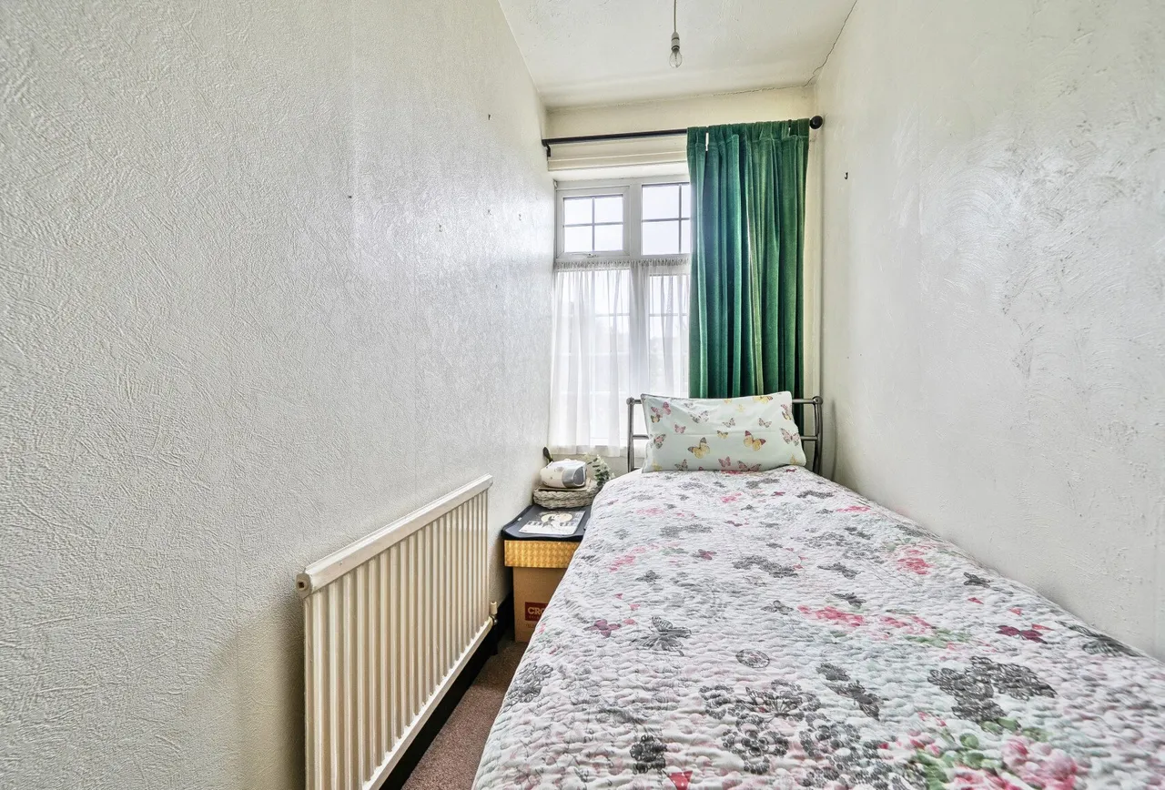 Oak Street, Romford, RM7 7BA, photo 11