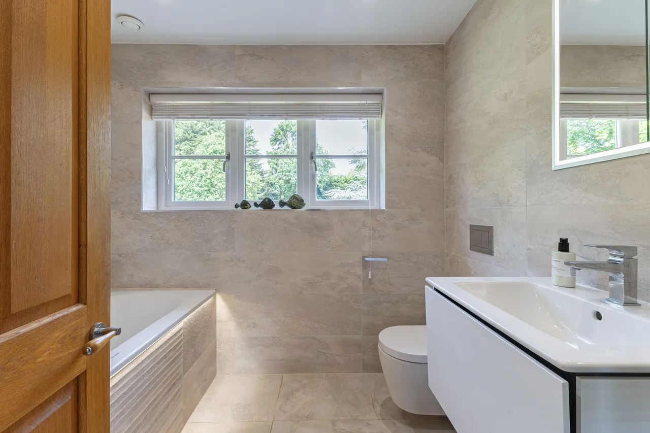 Bradcutts Lane, Cookham, Maidenhead, SL6, photo 12