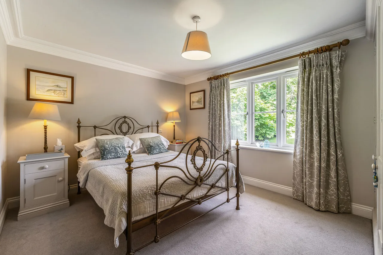Bradcutts Lane, Cookham, Maidenhead, SL6, photo 10
