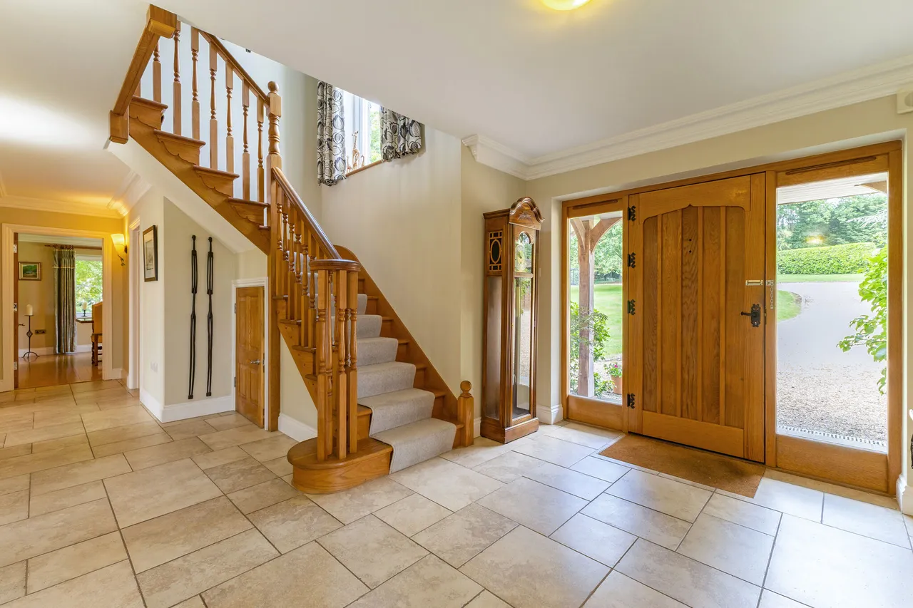 Bradcutts Lane, Cookham, Maidenhead, SL6, photo 8