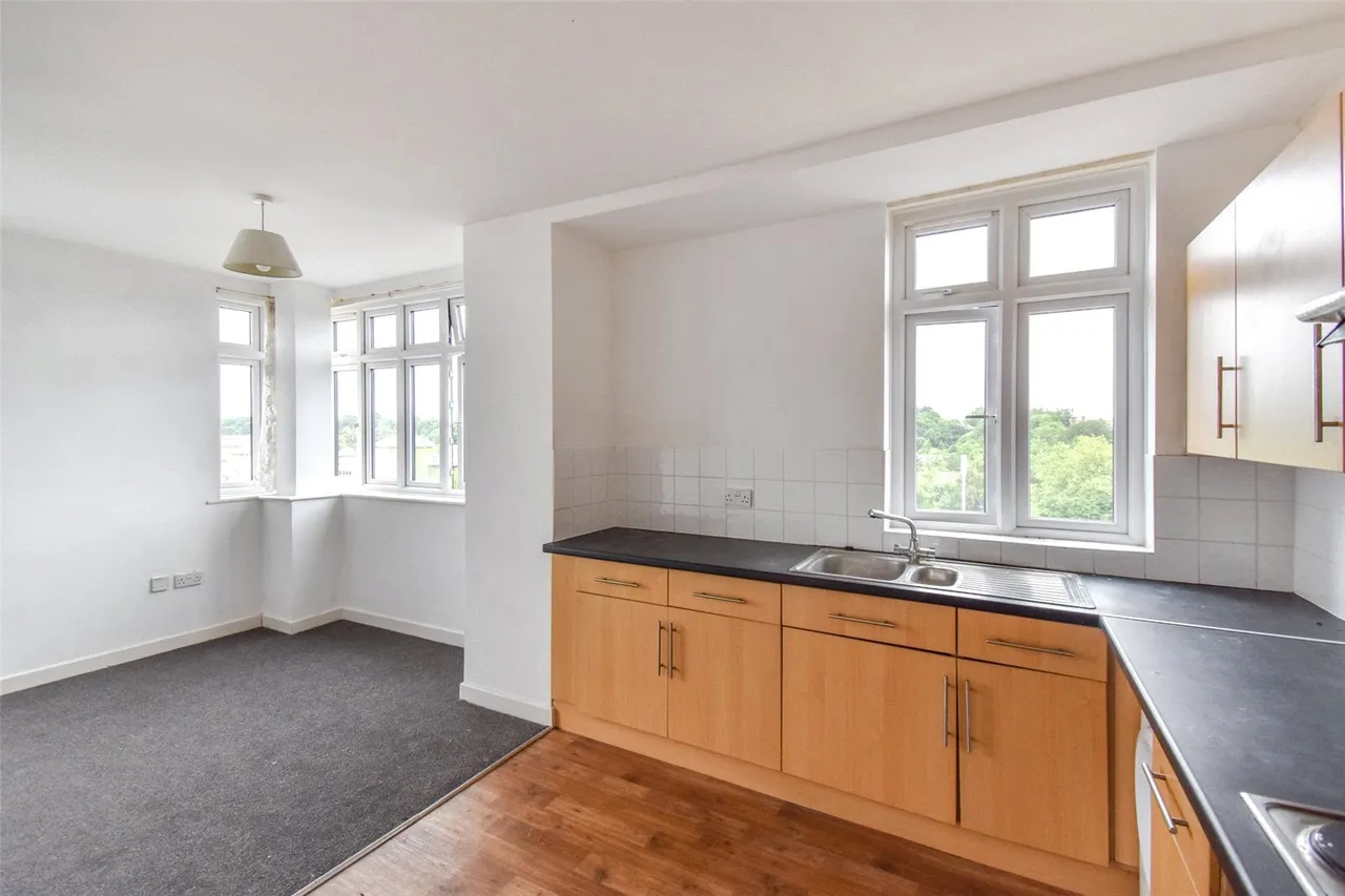 Alexander House, 50 Station Road, Aldershot, Hampshire, GU11 1BG, photo 5