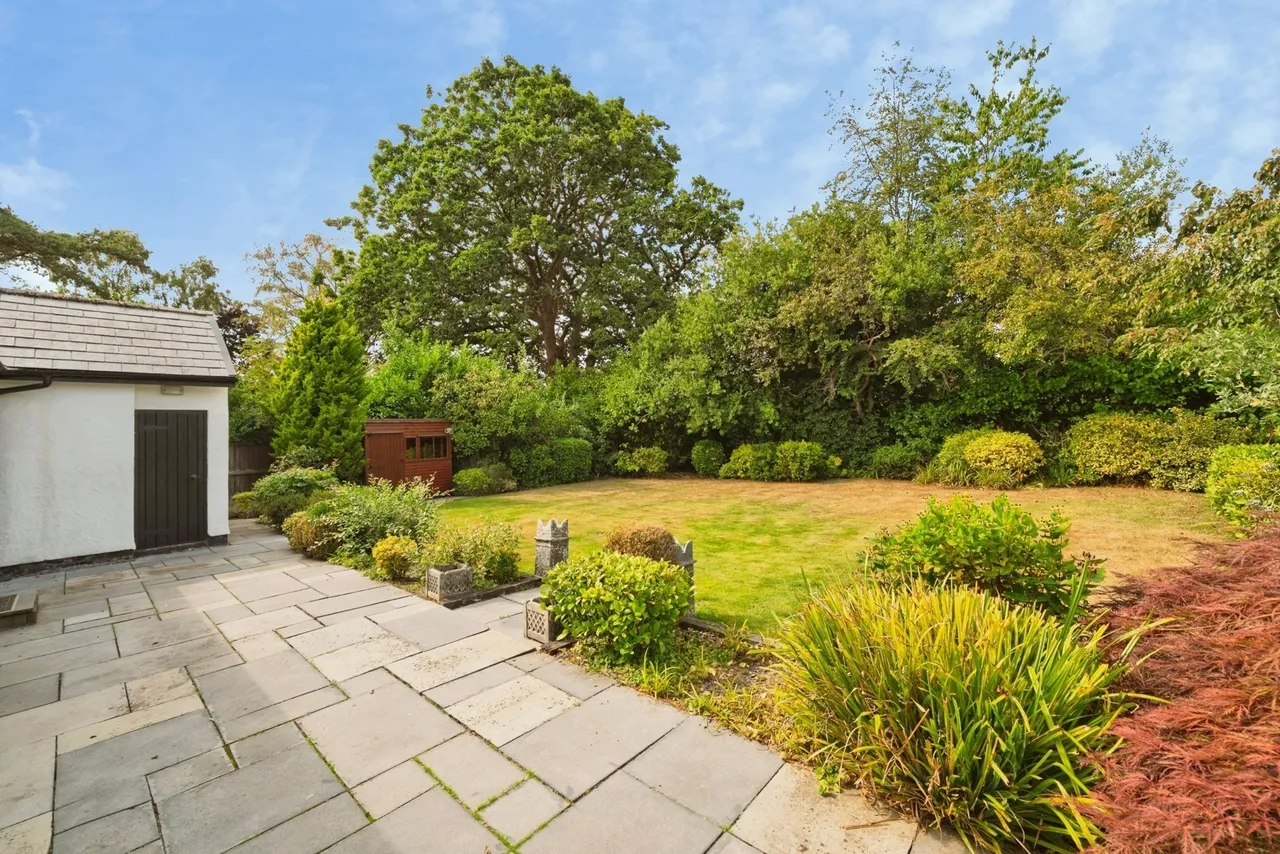 Brancote Gardens, Bromborough, CH62, photo 14