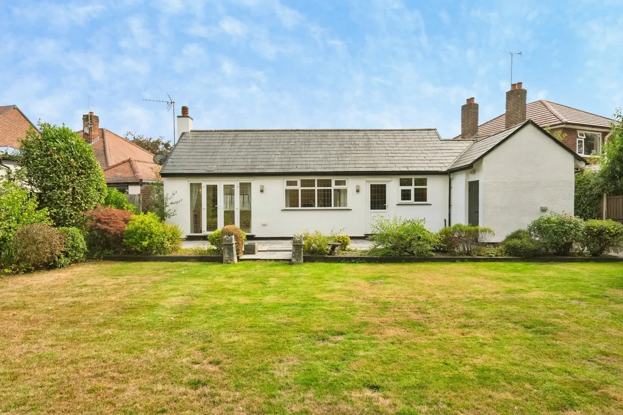 Brancote Gardens, Bromborough, CH62, photo 17