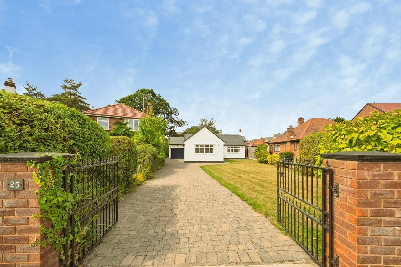 2 bed house for sale, Brancote Gardens, Bromborough, CH62