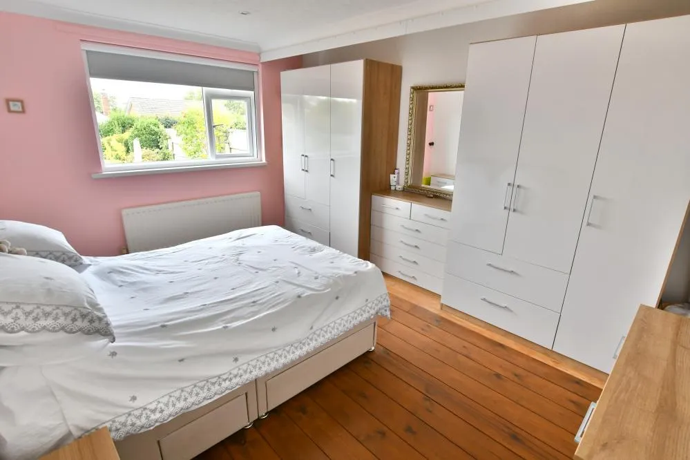 Mimosa Avenue, Wimborne, BH21, photo 11
