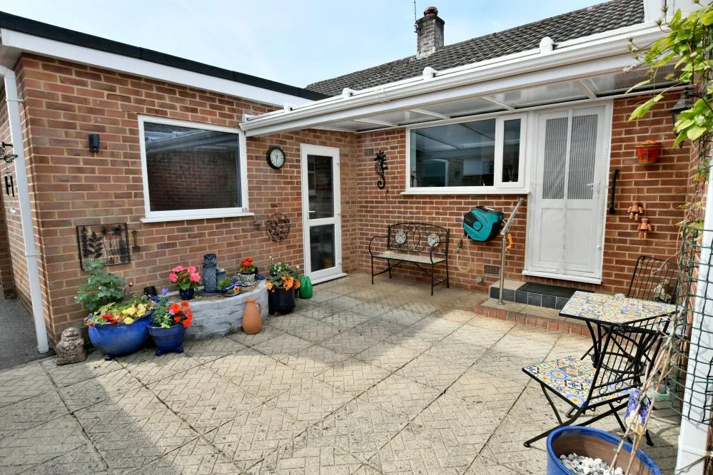 Mimosa Avenue, Wimborne, BH21, photo 16