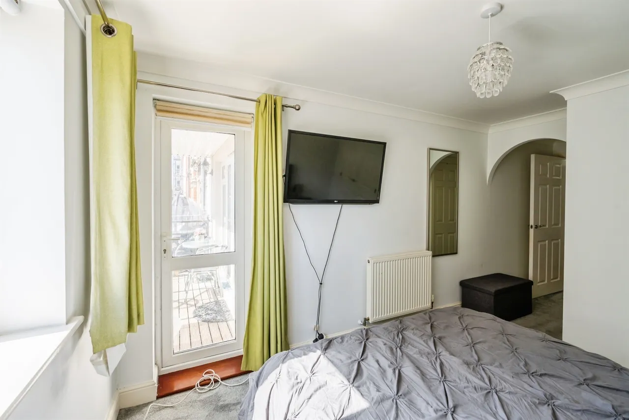 San Juan Court, Eastbourne, BN23, photo 16