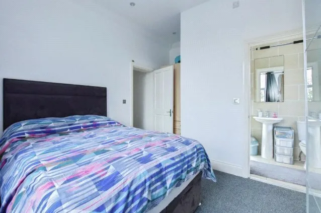 Wimborne Road, Bournemouth, BH2, photo 2