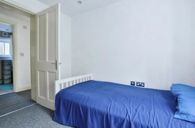 Wimborne Road, Bournemouth, BH2, photo 12