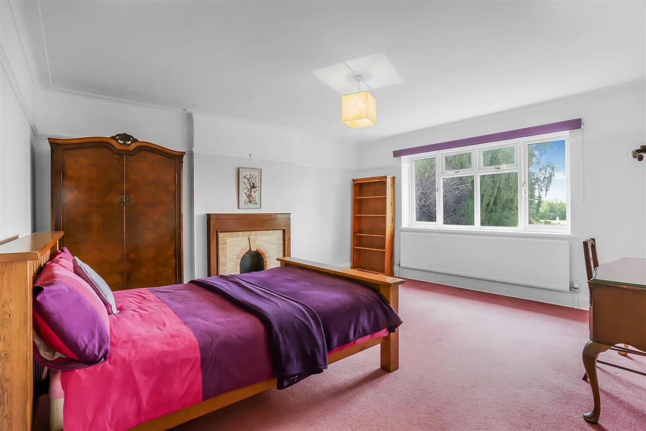 Cheyham Way, South Cheam, SM2, photo 27