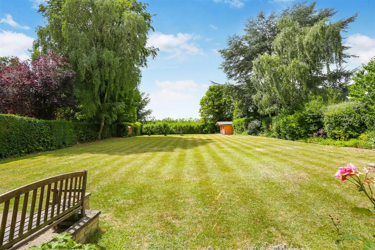 Cheyham Way, South Cheam, SM2, photo 18