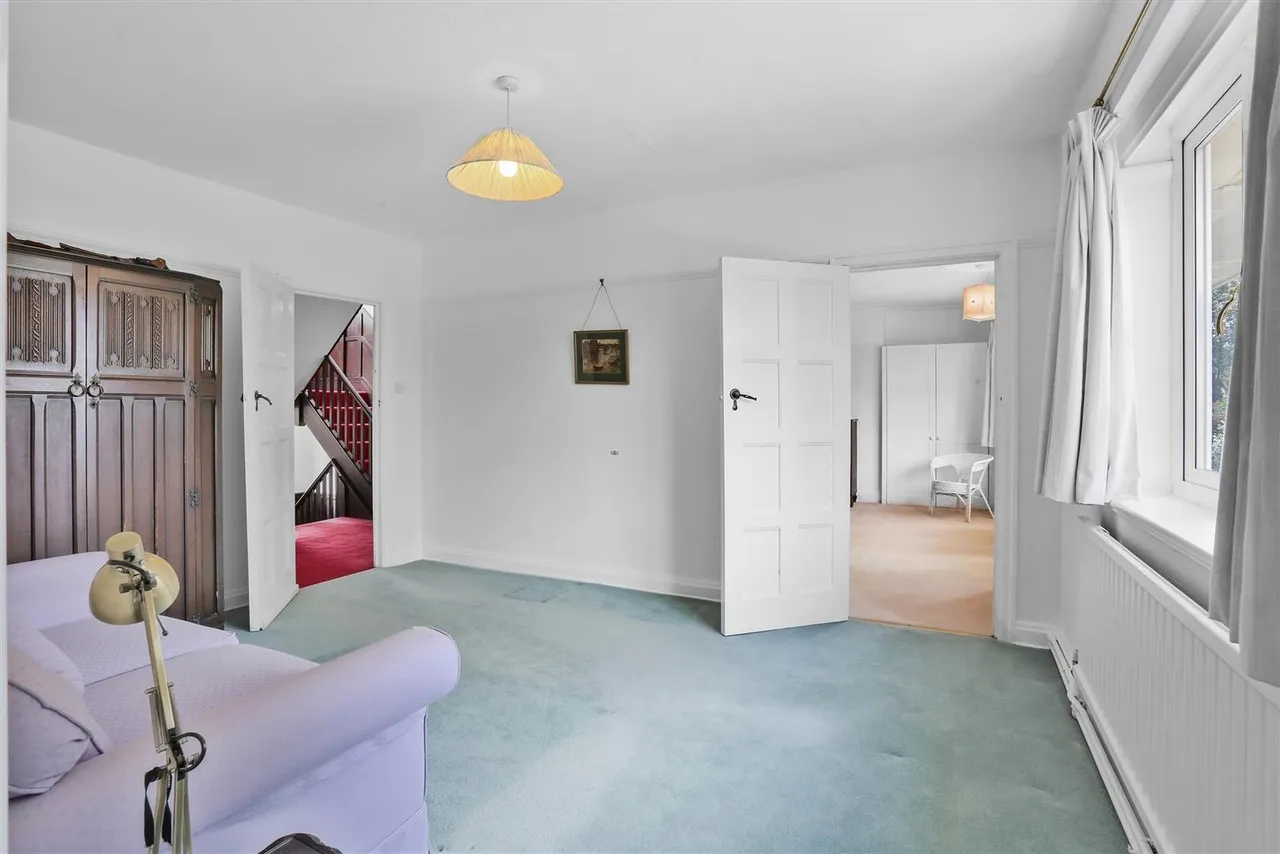 Cheyham Way, South Cheam, SM2, photo 32