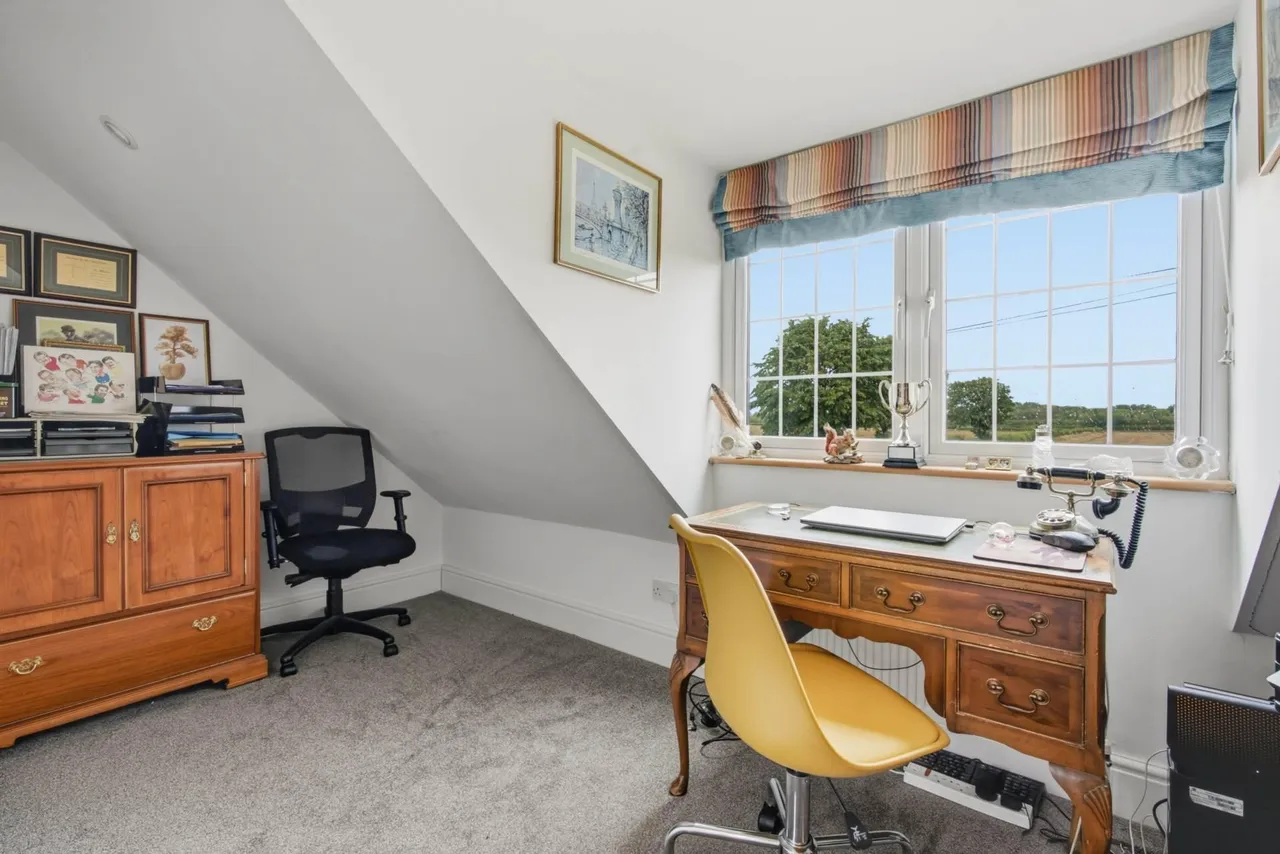 Buckland Road, Buckland, photo 23