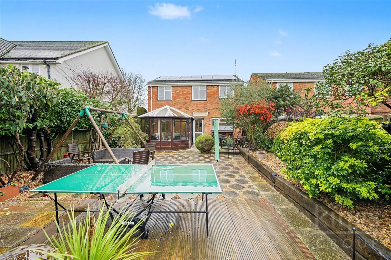 Westmeade Close, Cheshunt, photo 23