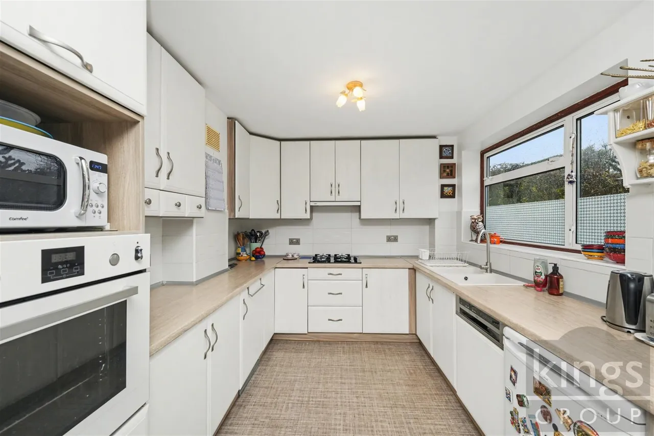 Westmeade Close, Cheshunt, photo 6