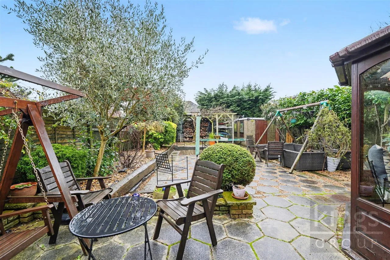 Westmeade Close, Cheshunt, photo 21