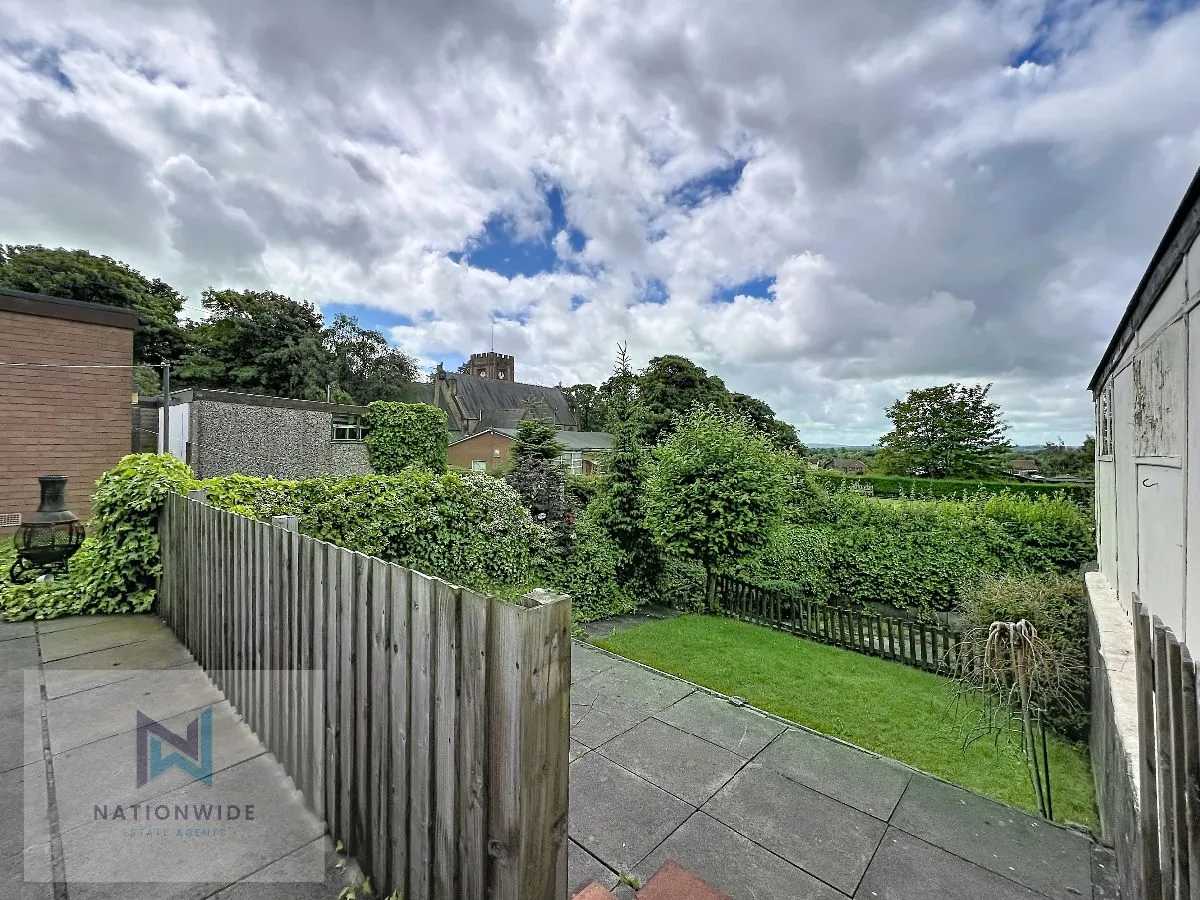 St. Pauls Close, Chorley, Lancashire, PR6 9RS, photo 13