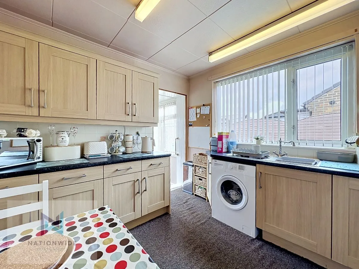 St. Pauls Close, Chorley, Lancashire, PR6 9RS, photo 6