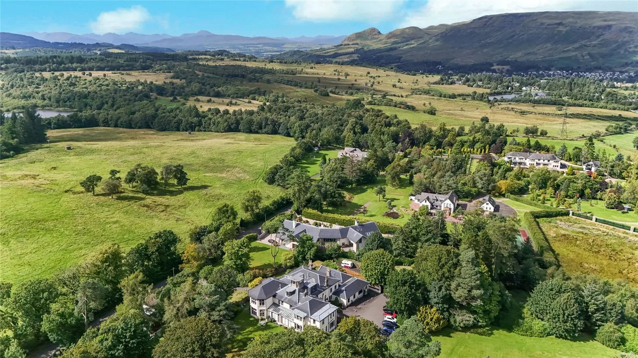 Mugdock, Milngavie, Glasgow, Stirlingshire, G62, photo 22