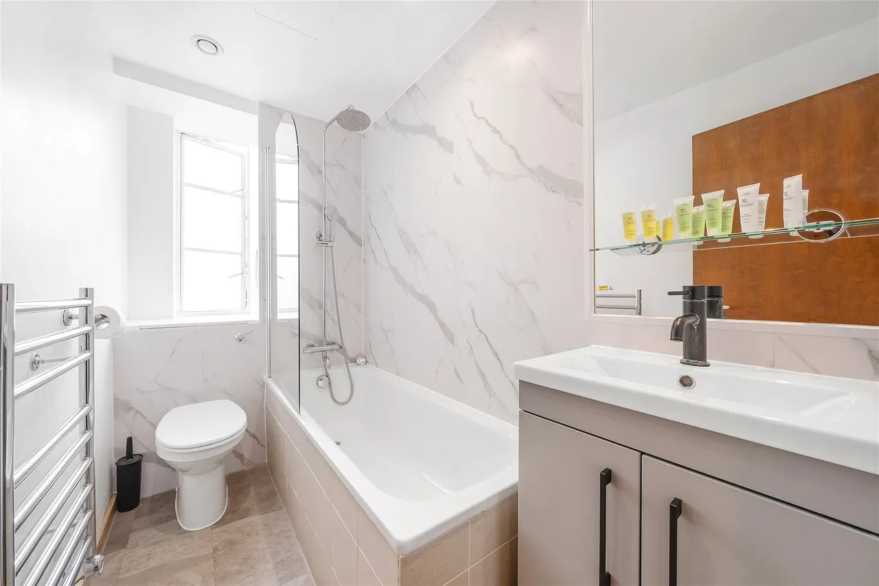 Old Brompton Road, London, SW7, photo 6