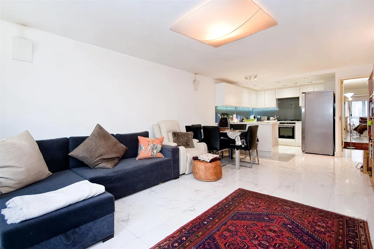 Harvey Lodge, Admiral Walk, London, W9 3TH, photo 5