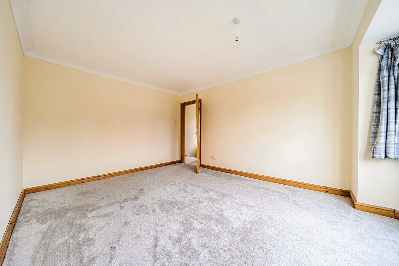 Rowlands Crescent, Solihull, B91, photo 12