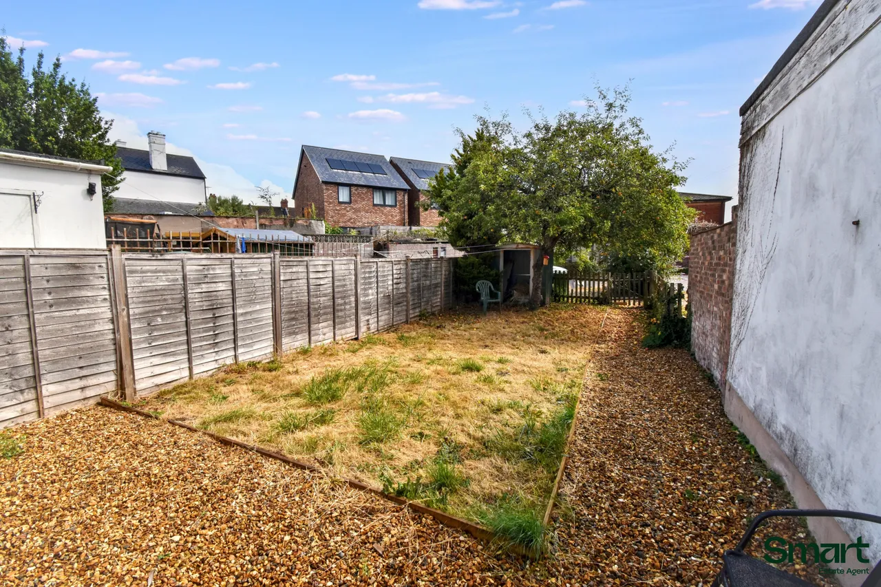 Alphington Road, Exeter, photo 2