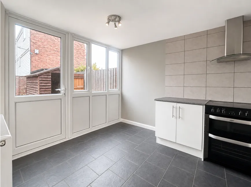 Clare Close, Mildenhall, photo 3