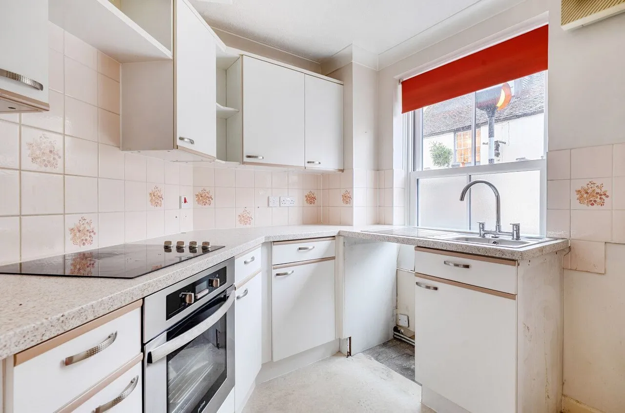 Chatham Court, Warminster, BA12, photo 7