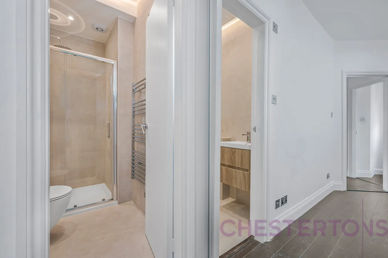 Saunders Ness Road, London, E14, photo 25