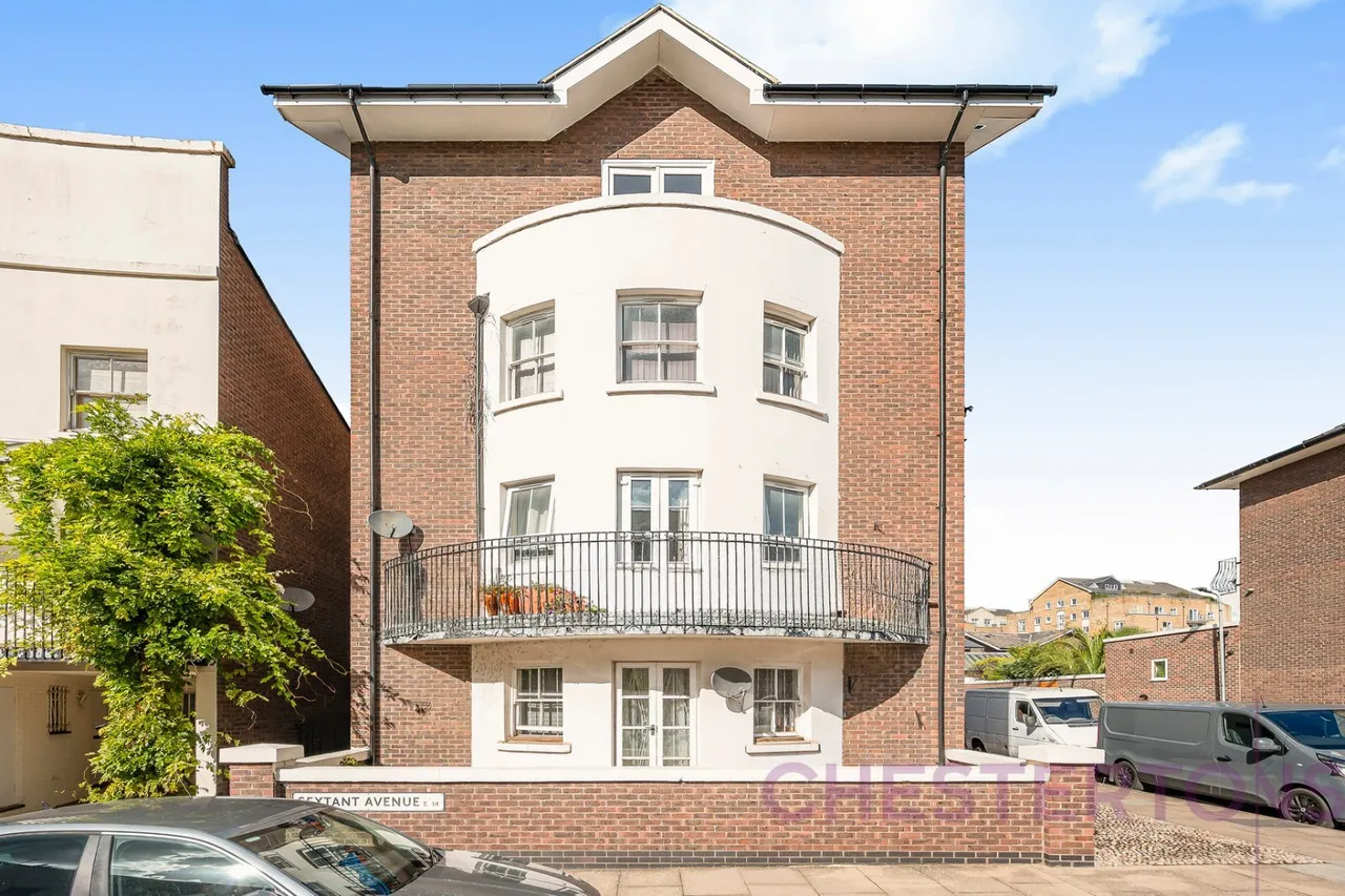 Saunders Ness Road, London, E14, photo 24