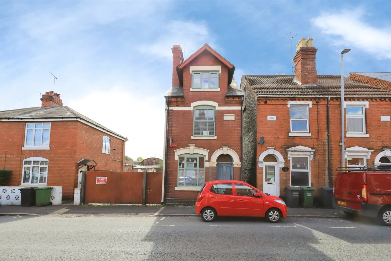 3 bed house for sale — Park Street, Kidderminster