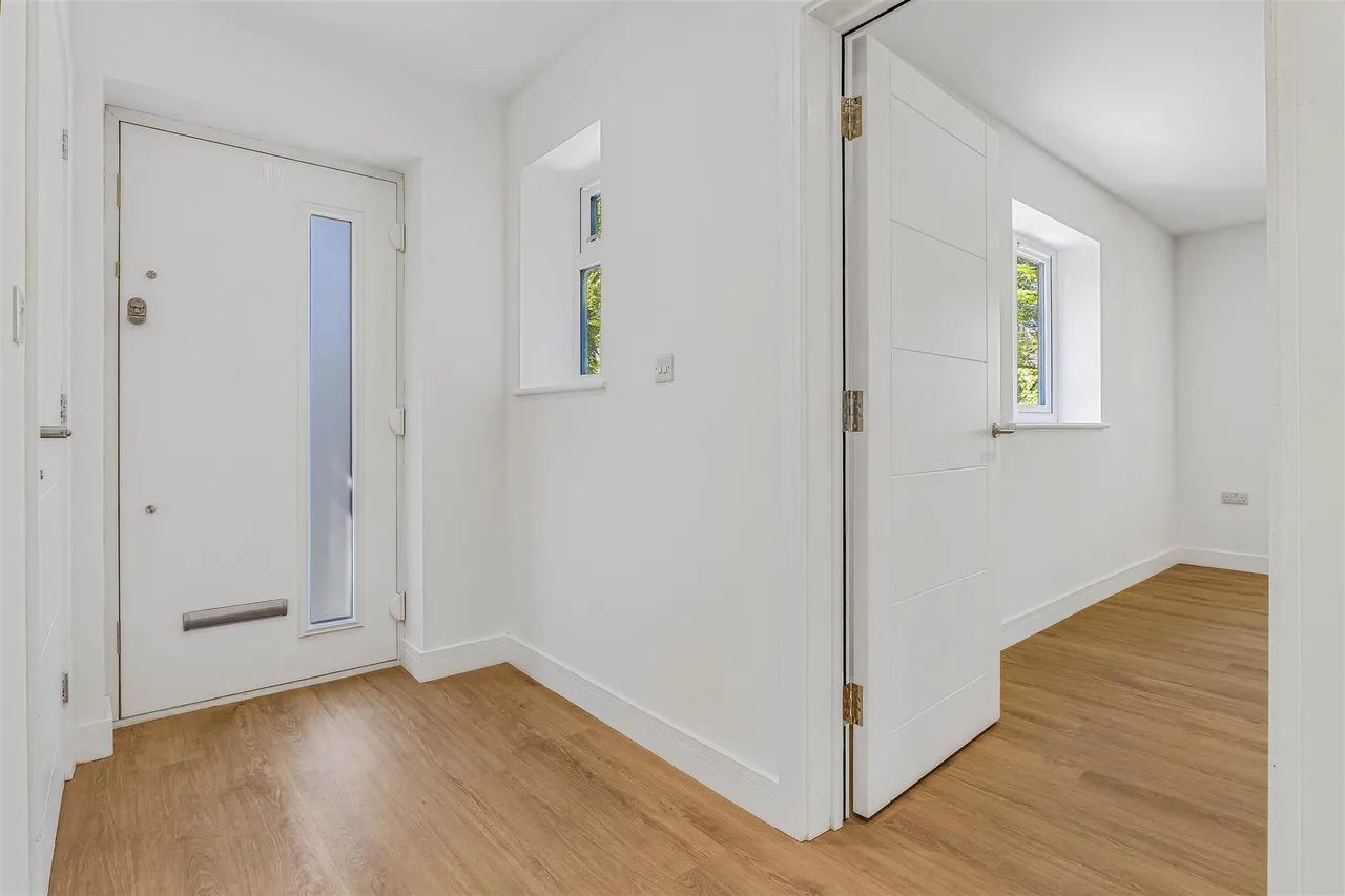 Kingsbridge Way, Kentford, CB8, photo 8