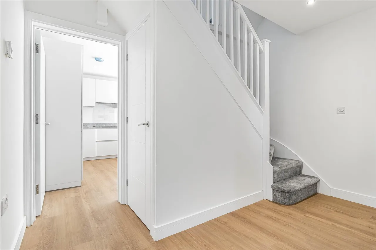 Kingsbridge Way, Kentford, CB8, photo 10