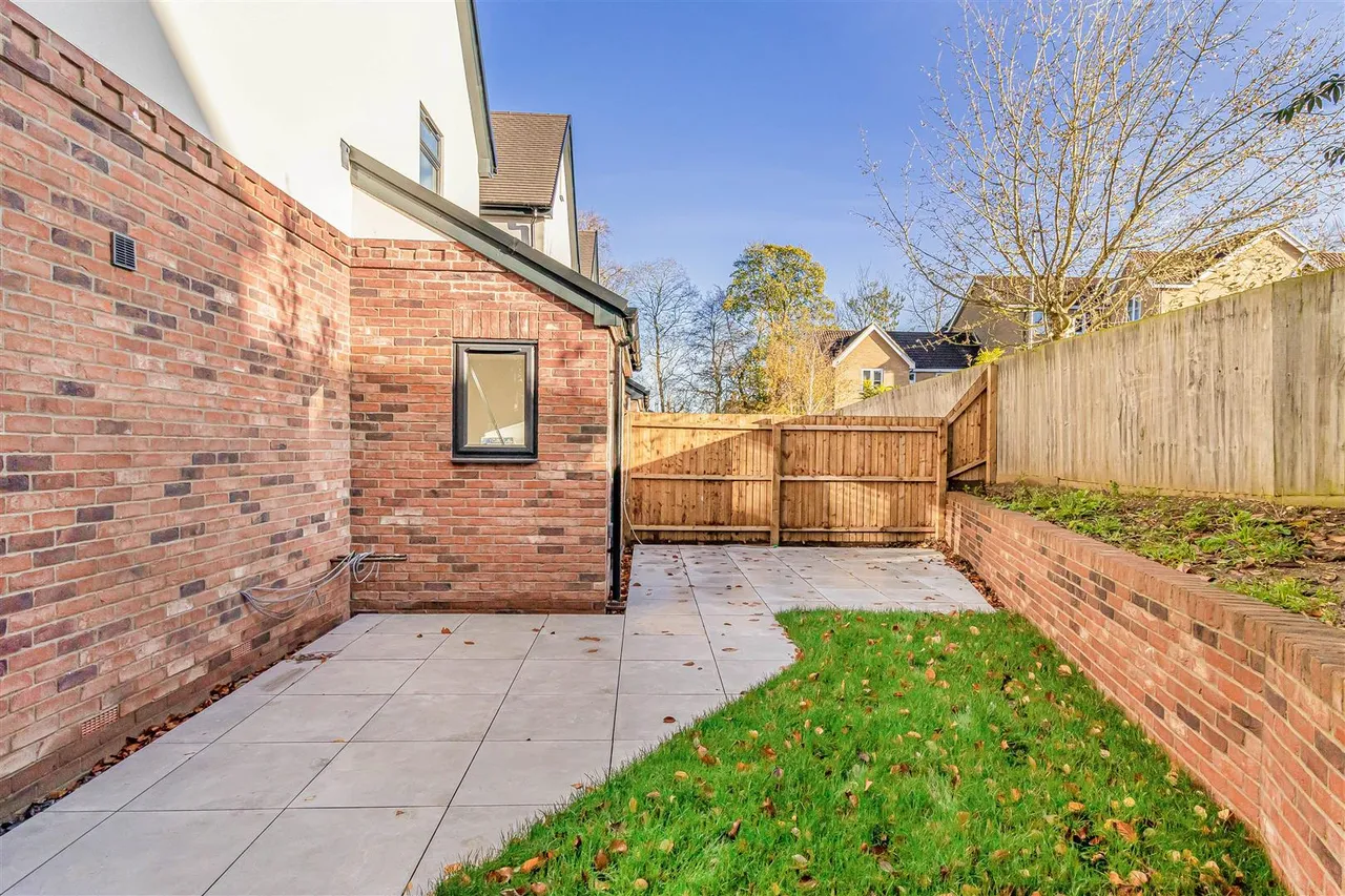Kingsbridge Way, Kentford, CB8, photo 20