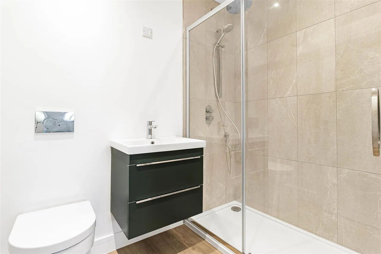 Kingsbridge Way, Kentford, CB8, photo 13