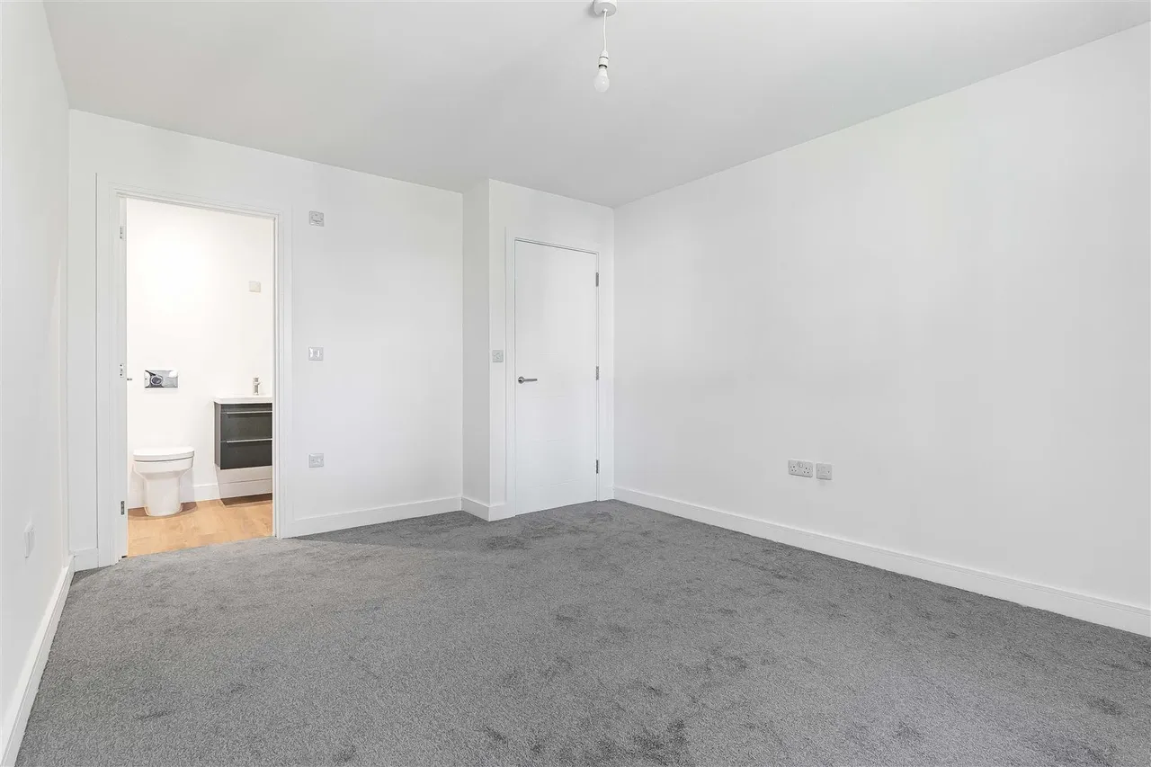 Kingsbridge Way, Kentford, CB8, photo 12