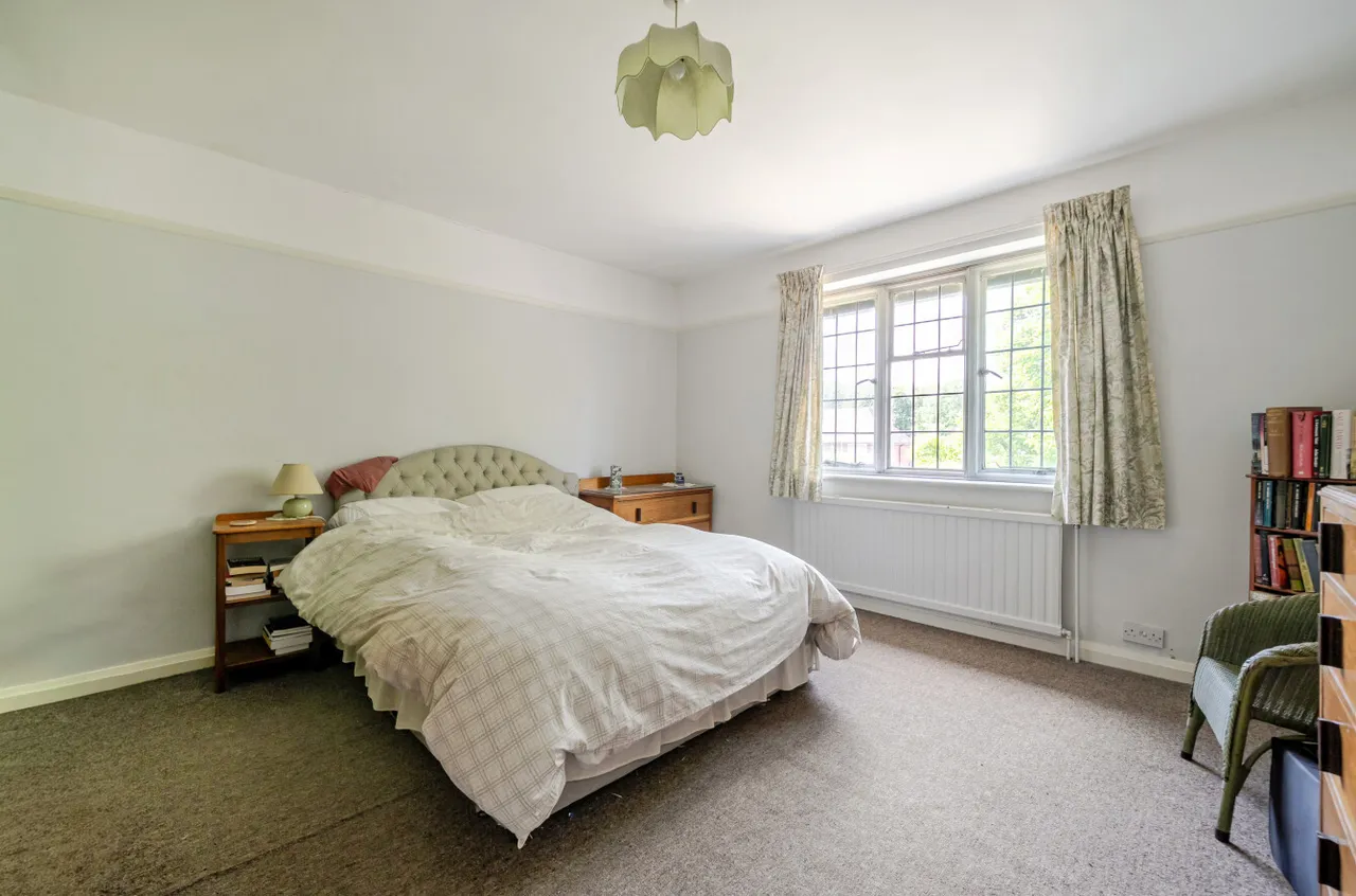 Cranmore Lane, Aldershot, Hampshire, GU11 3AP, photo 17