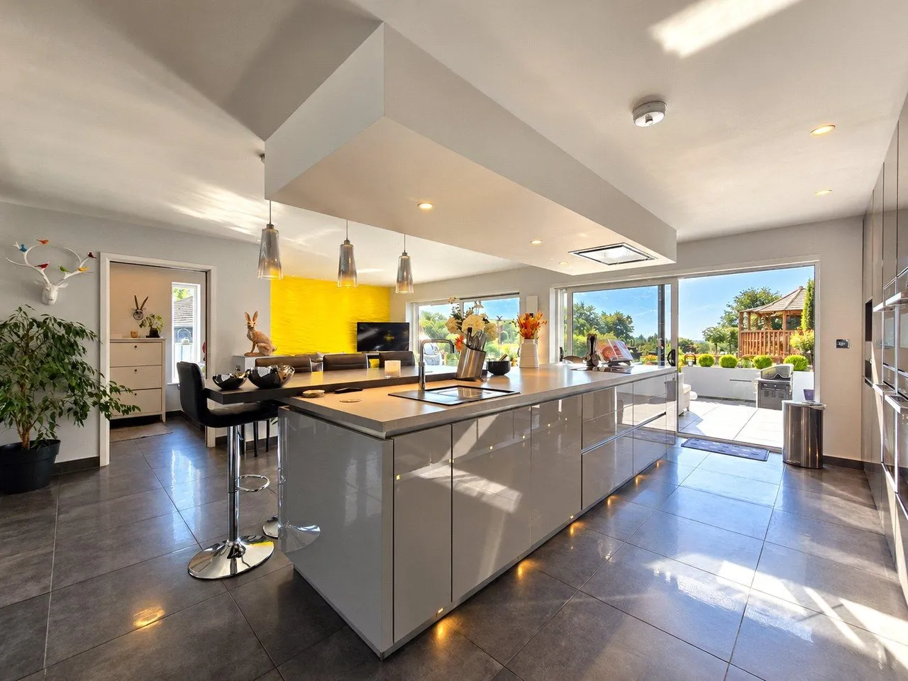 Staddon Road, Holsworthy, photo 5