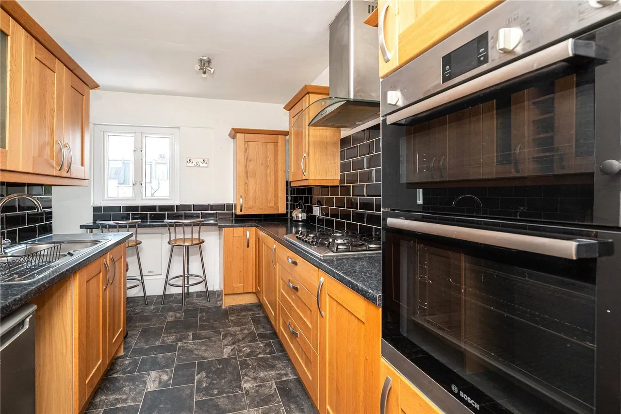 Andover Road, Twickenham, TW2, photo 3