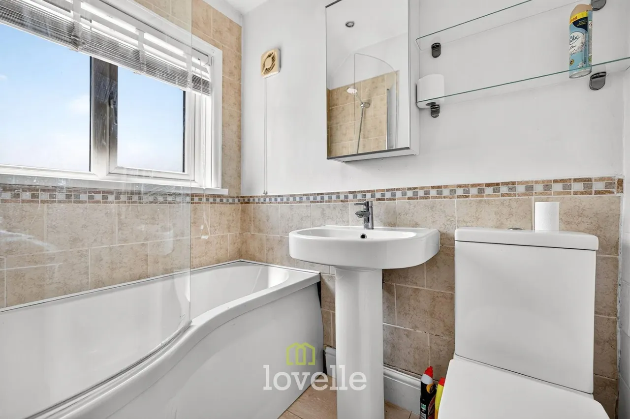Pendreth Place, Cleethorpes, DN35, photo 19