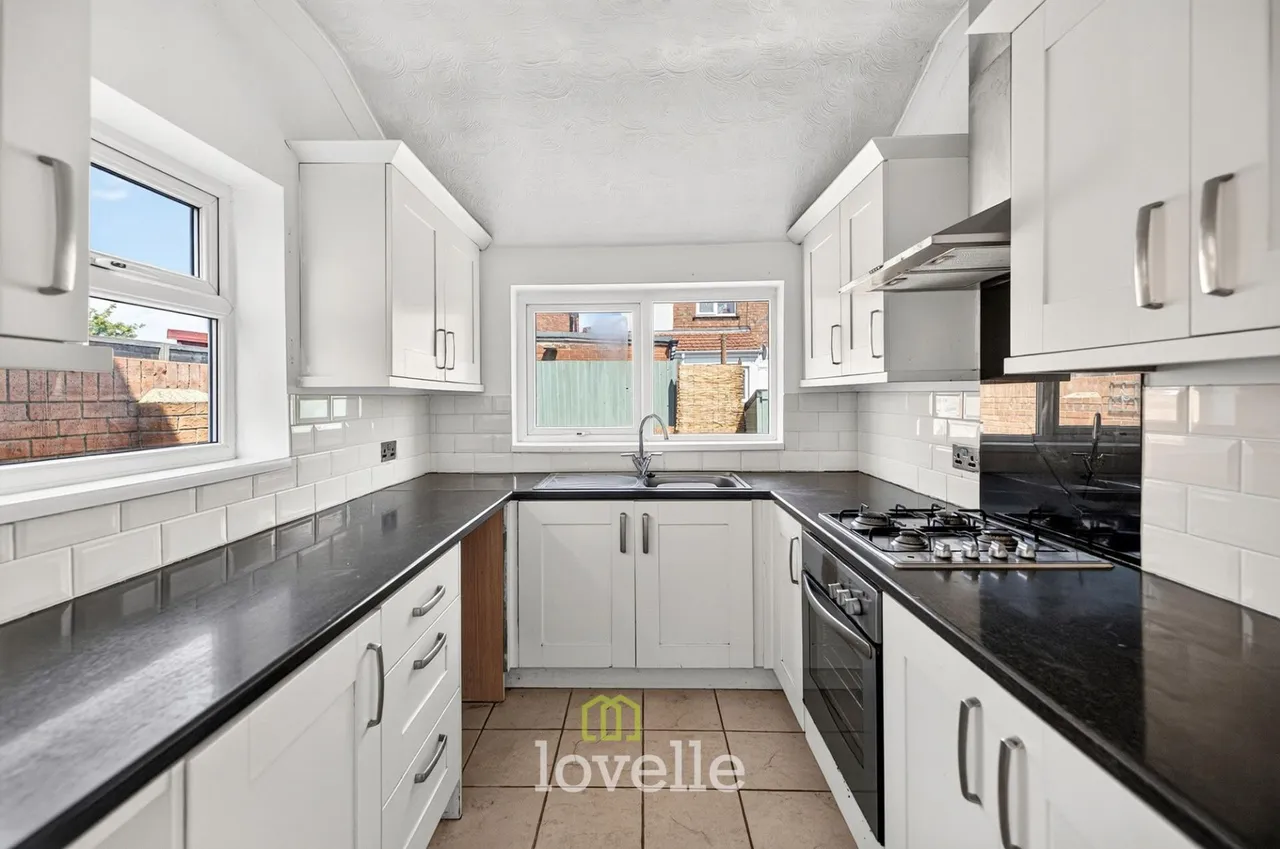 Pendreth Place, Cleethorpes, DN35, photo 3